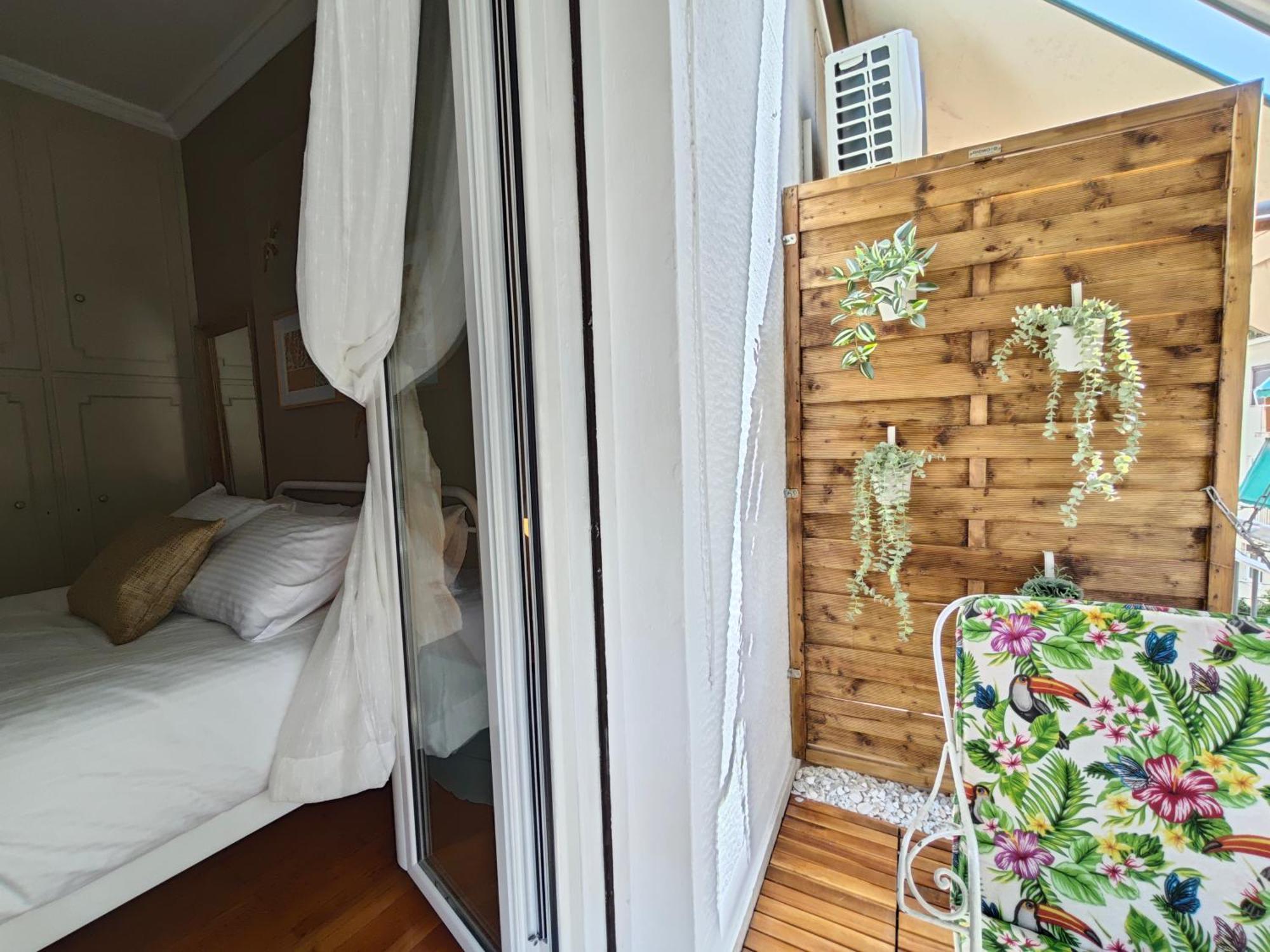 Caravin Wanderhome Acropolis, 1 Min From Acropolis Museum Atina Dış mekan fotoğraf